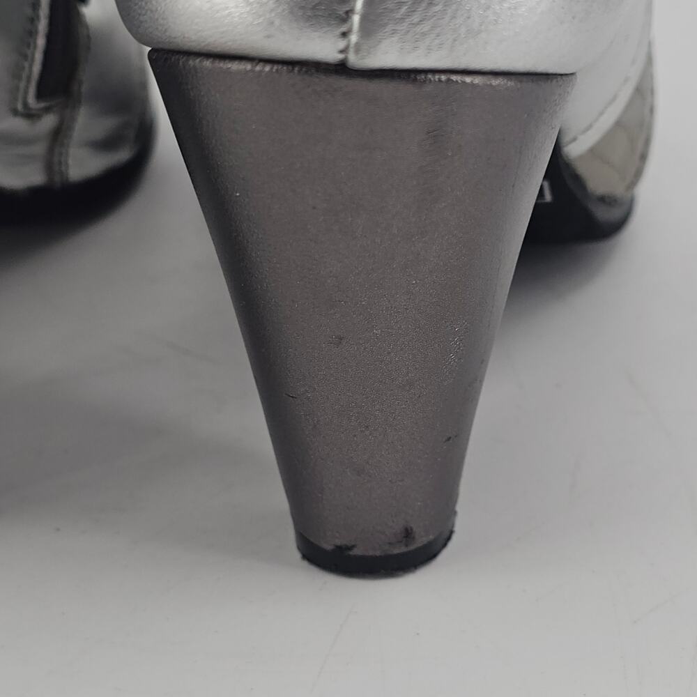 Vintage Bellini Patchwork Metallic Gray Heeled Le… - image 5